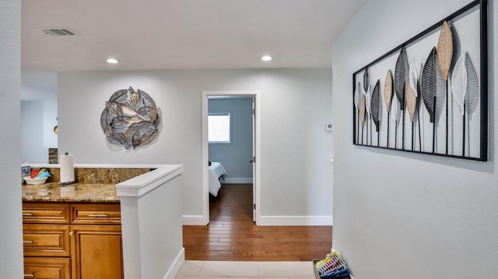 H&H Modern Lux 4Bd 1 King Suite 3 Queen Socal Disney 웨스트민스터 외부 사진